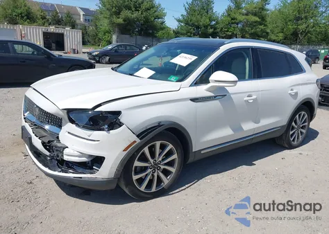 2019 Lincoln Nautilus Select z USA, uszkodzony, nr VIN 2LMPJ8K92KBL11856